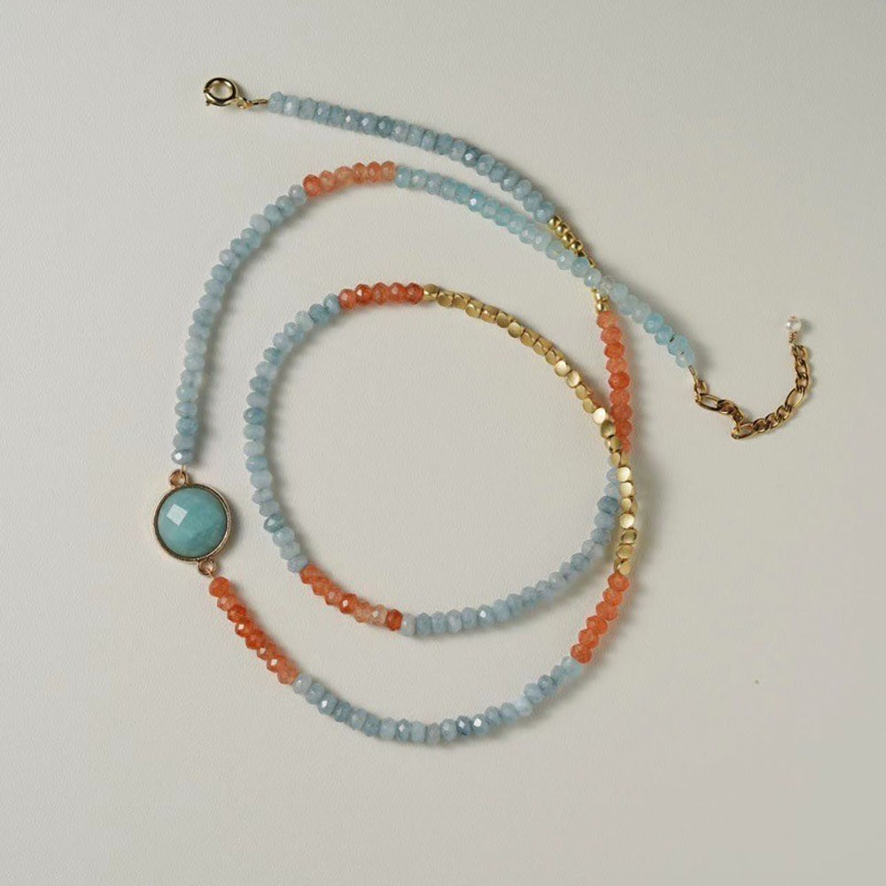 Breeze of Innocence Agate Necklace