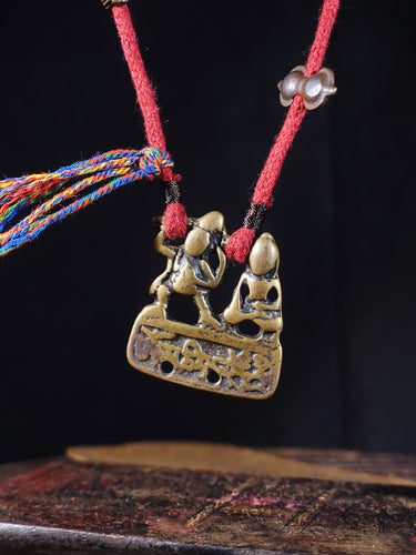 Ancient Thokcha Vajrapāṇi & Shakyamuni Six-Mantra Necklace