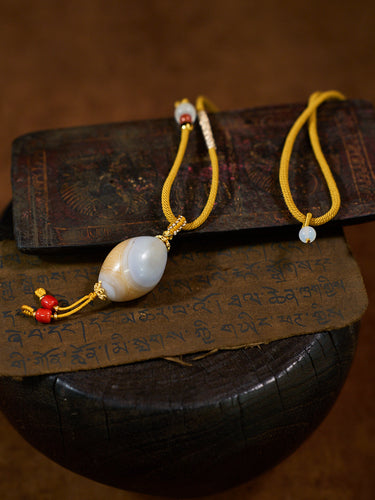 Flowing Lines Banded Agate Pendant Necklace