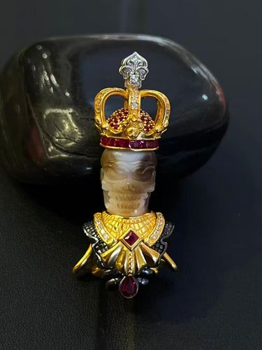 Wisdom Pendant Agate Carving Śmaśāna-Adhipati 925 Silver and Amethyst Inlay Handcrafted
