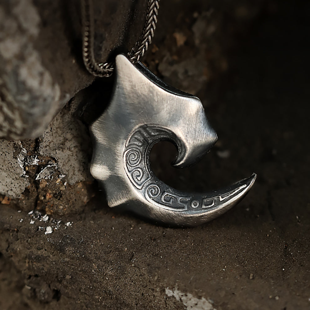 Silver Guardian Talon Pendant