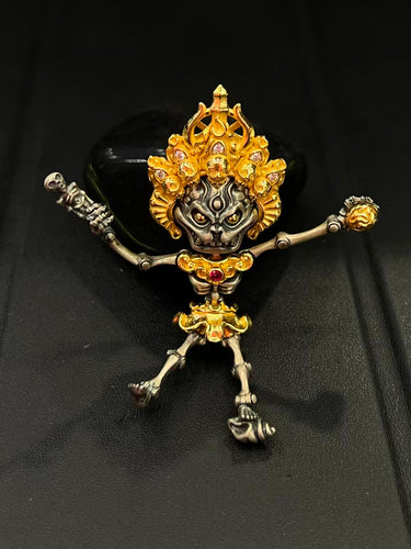Handcrafted Śmaśāna-Adhipati Pendant with Movable Joints – 925 Silver and Zircon Inlay