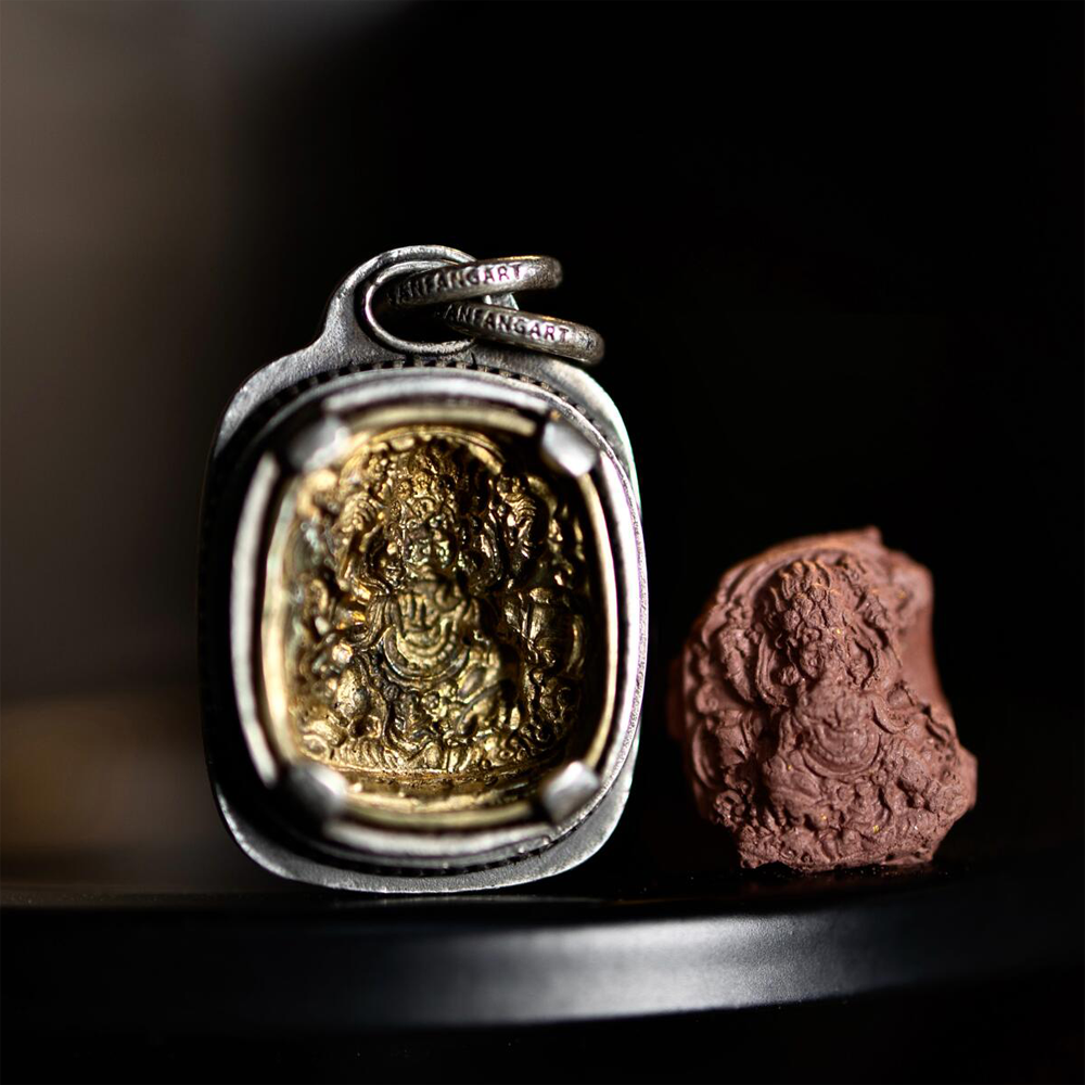 Wealth Protector Six-Armed Mahakala Pendant