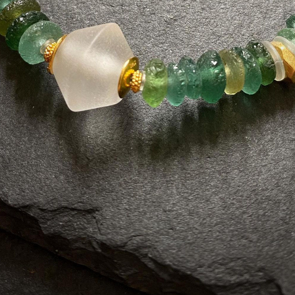 Grace of Blessings Colored Glaze Bracelet