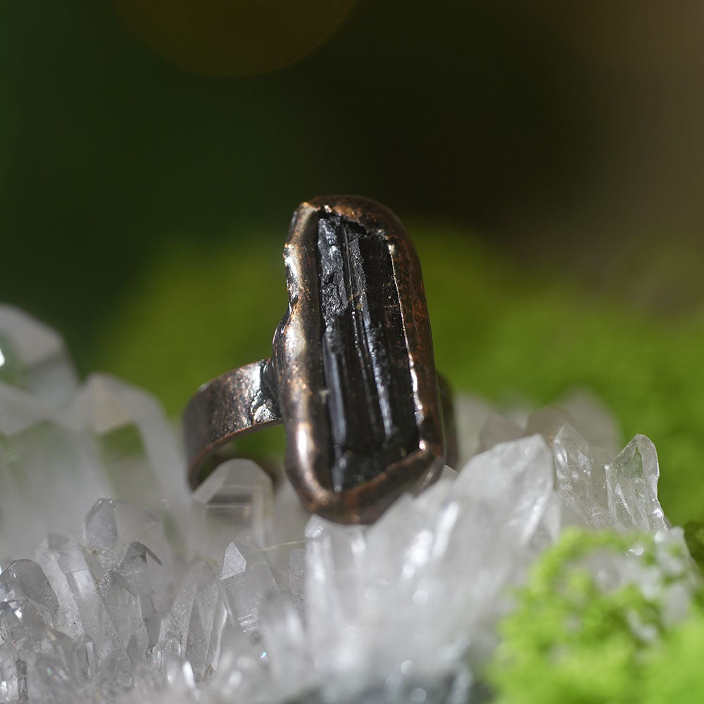 Ample Wealth Enhance Green Quartz Rings