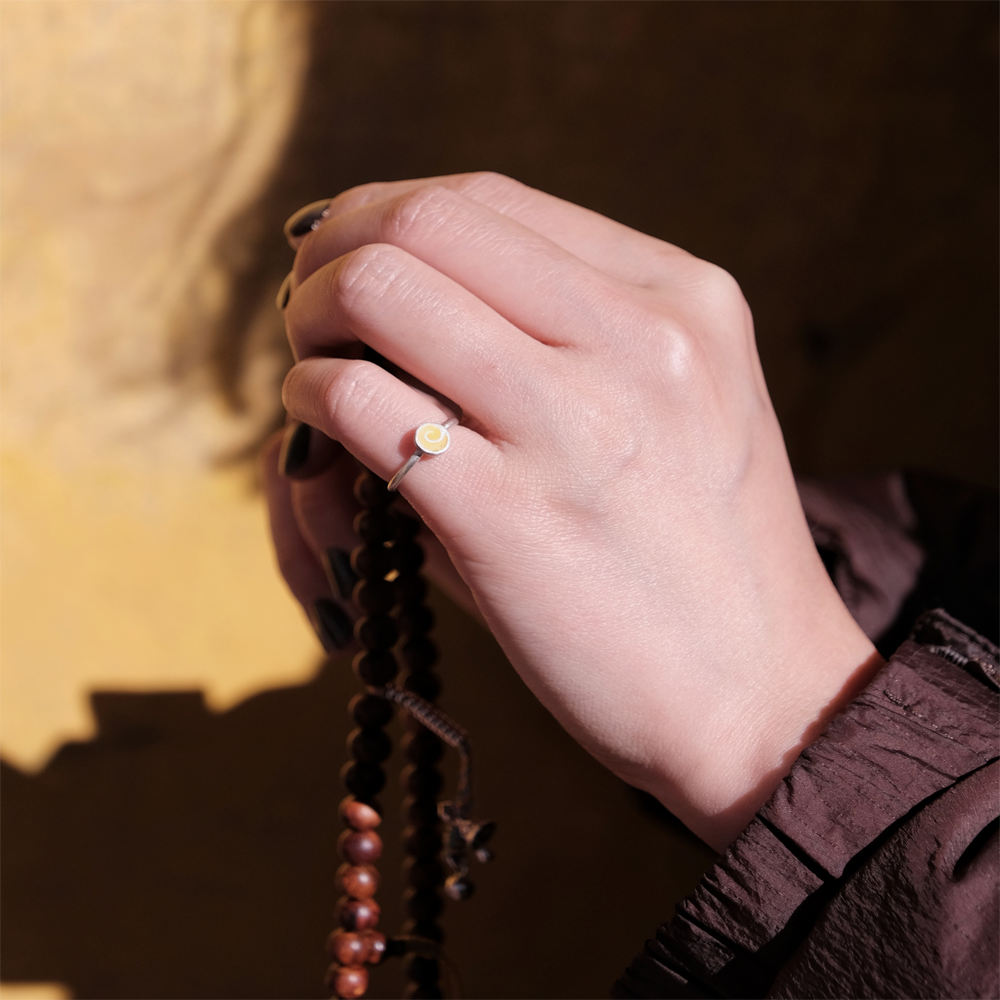 Buddhas of the Five Directions Blessing Spiral Silver Ring