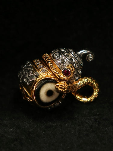Eye of the Serpent Pendant – Blessing Energy,Dzi Beads, Protective Design