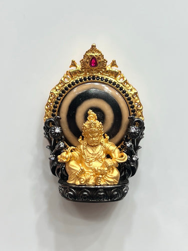 Golden Eye of Wealth Pendant – Blessing Energy, Dzi Bead, Gilded Deity Pendant