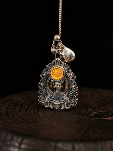 Fortune Keeper Zakiramu Silver Pendant