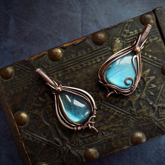 Key of Celestial Insight Labradorite Copper Pendant