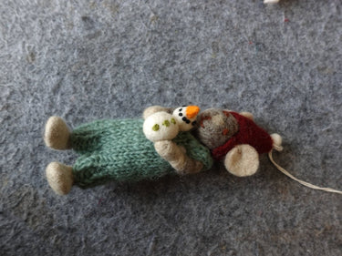 Cozy Handcrafted Yak Wool Mouse Figurines - Kailash Energy