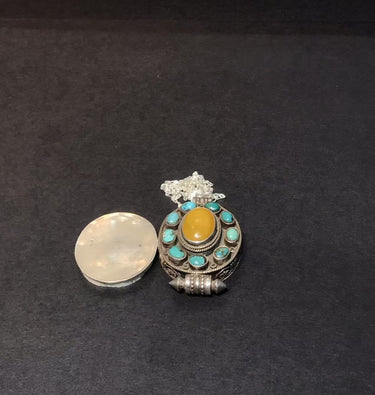 Golden Aura Pendant | Pure Silver Necklace with Turquoise and Amber for Spiritual Clarity and Protection - Kailash Energy