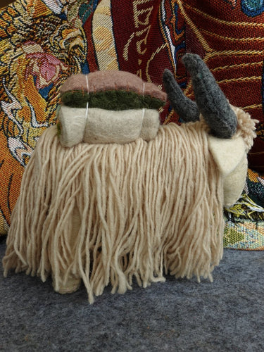 Handcrafted Yak Wool Yak Figure – Natural Elegance & Artisan Craftsmanship - Kailash Energy