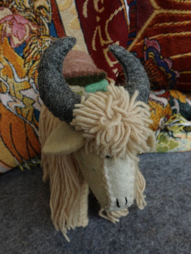 Handcrafted Yak Wool Yak Figure – Natural Elegance & Artisan Craftsmanship - Kailash Energy