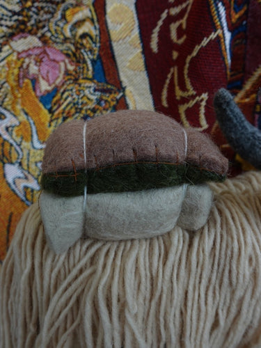 Handcrafted Yak Wool Yak Figure – Natural Elegance & Artisan Craftsmanship - Kailash Energy