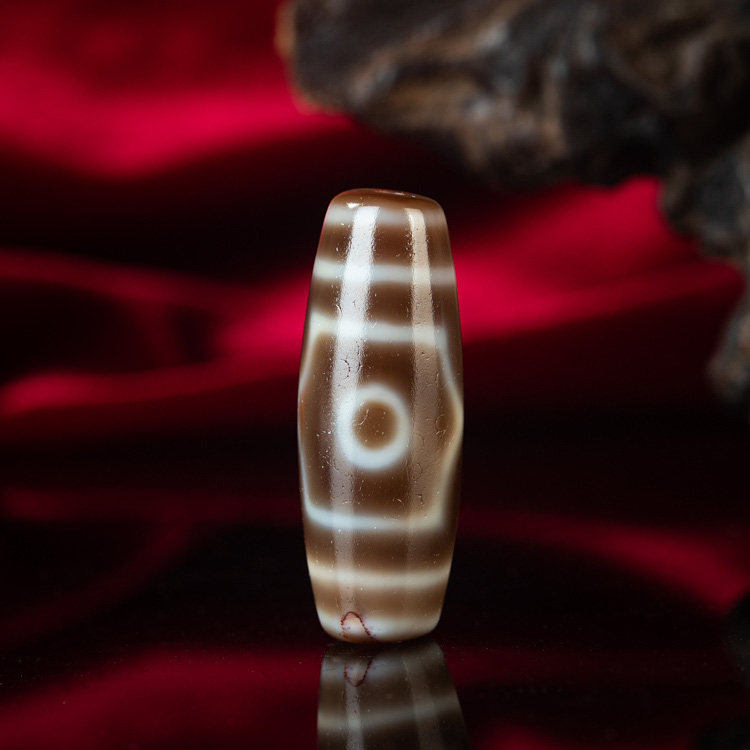 Tibetan Millennium Heaven-Earth Panda Three-Eye Dzi Bead – Dual Wealth Totem, Tender Color, Nine-Eye Shale