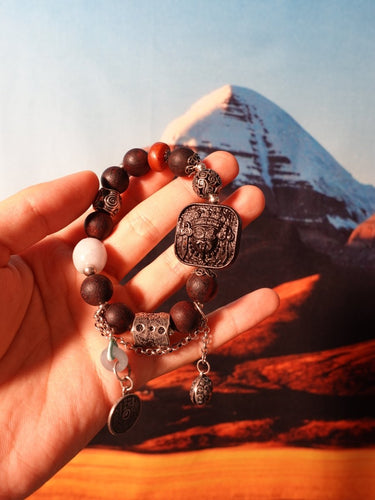 Silver Vintage Amber Ancient Agarwood Zakirum Square Pendant Jade Thai Silver Beaded Elastic Bracelet - Kailash Energy