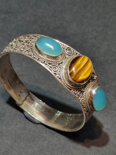 Tranquil Strength Bracelet | Pure Silver Bangle with Aquamarine and Tiger Eye for Calm and Protection - Kailash Energy