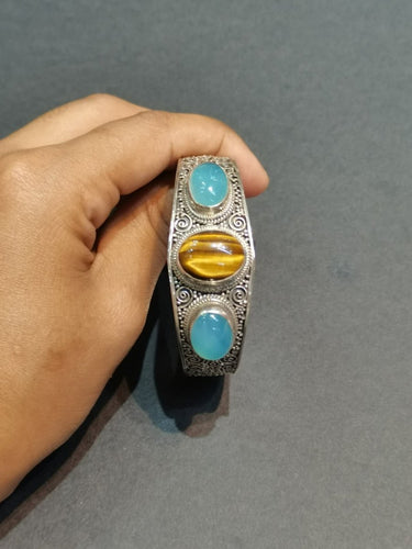 Tranquil Strength Bracelet | Pure Silver Bangle with Aquamarine and Tiger Eye for Calm and Protection - Kailash Energy