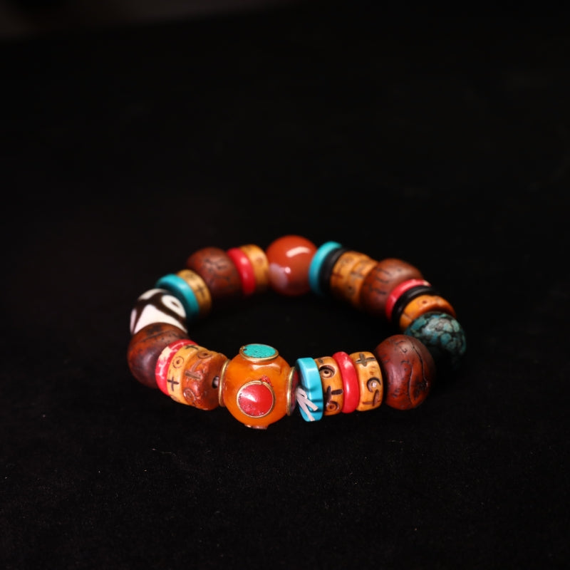 The Tibetan King's Spiritual Practice Three-Eyed Dzi Bead Bracelet puretibetan